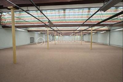 Local commercial - 1 876 m² - 1 pièce