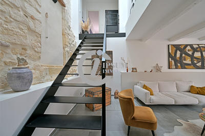 Maison ancienne - 241 m² - 8 pièces