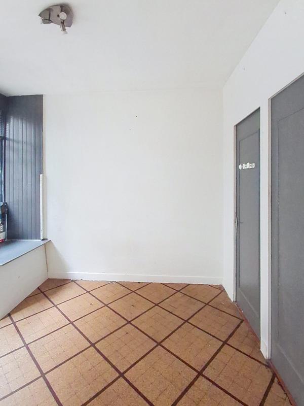 Local commercial - 21 m² - 1 pièce