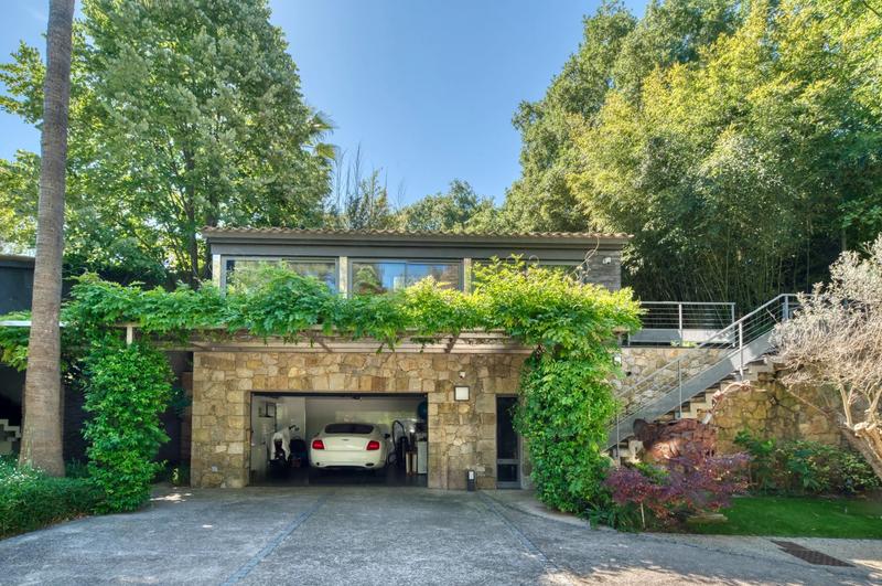 Villa - 350 m² - 8 pièces