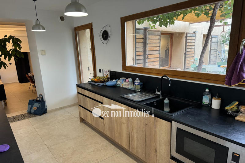 Maison - 187 m² - 7 pièces