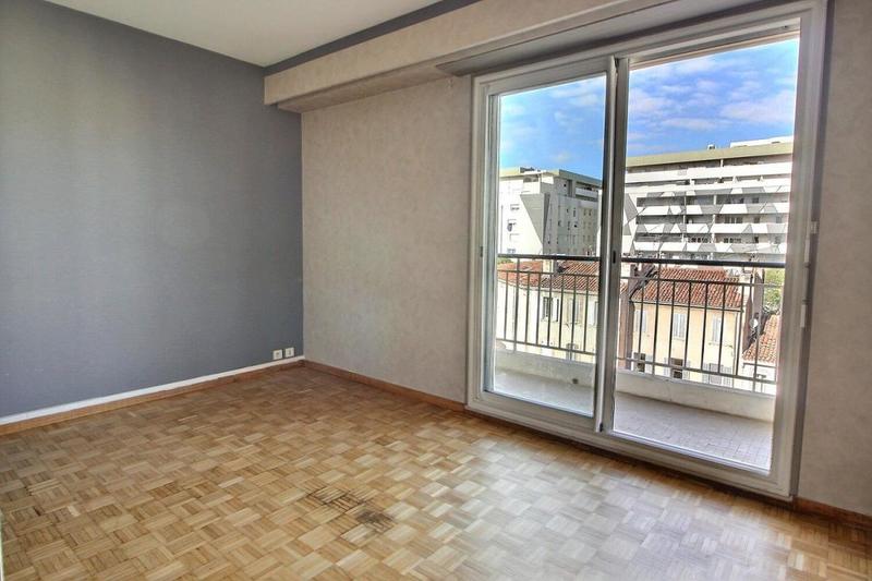 Appartement - 92 m² - 4 pièces