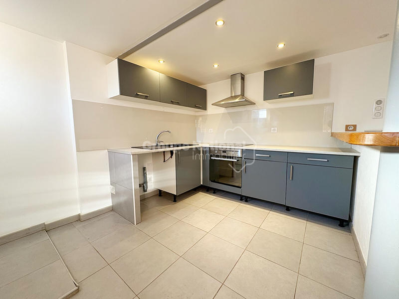 Maison - 137 m² - 6 pièces