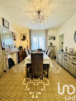 Maison - 95 m² - 5 pièces