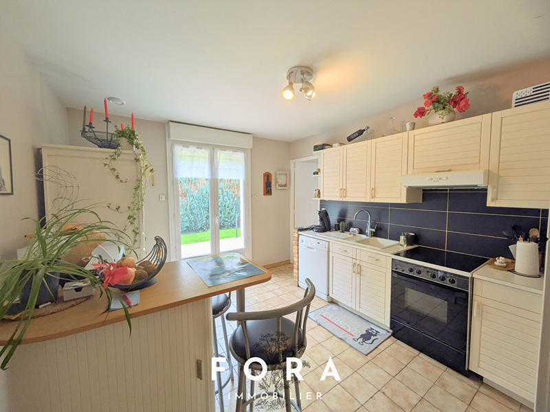 Maison - 94 m² - 4 pièces