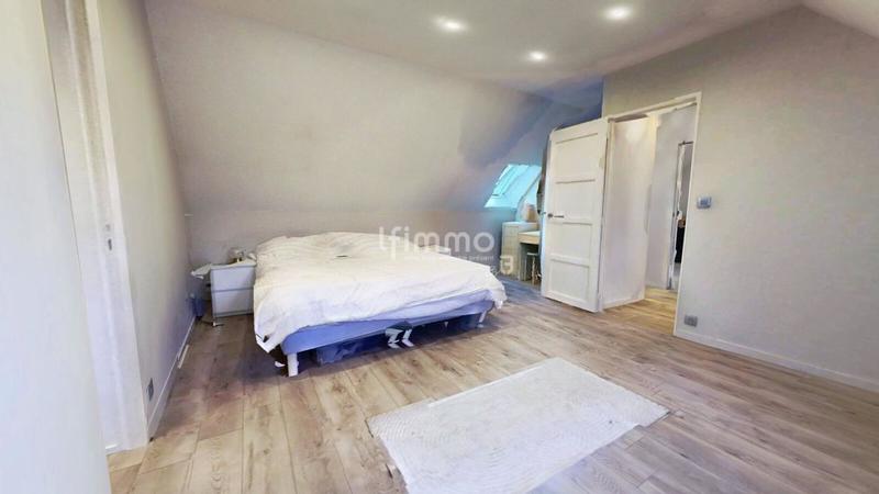 Maison - 101 m² - 5 pièces