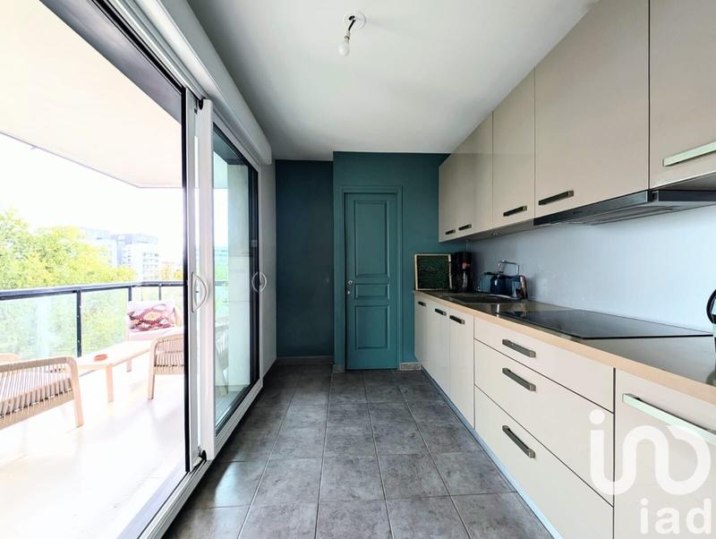 Appartement - 97 m² - 4 pièces