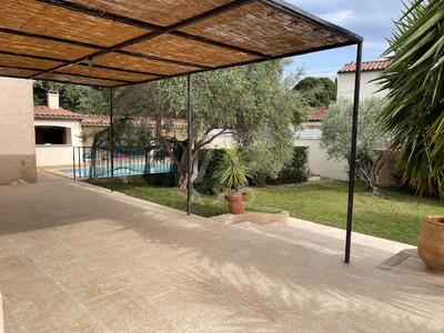 Villa - 145 m² - 6 pièces