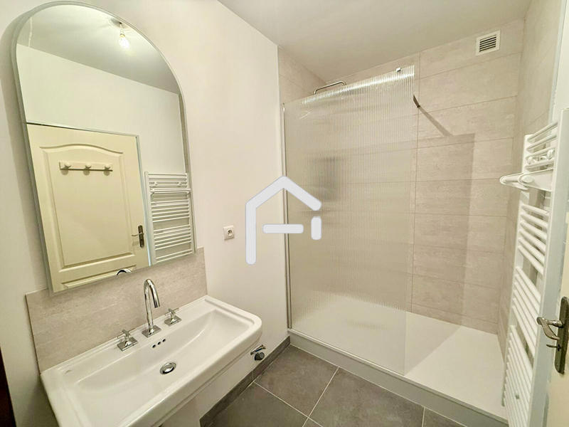 Appartement - 88 m² - 3 pièces