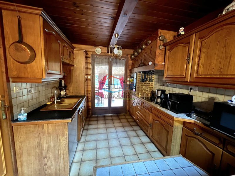 Maison - 86 m² - 6 pièces