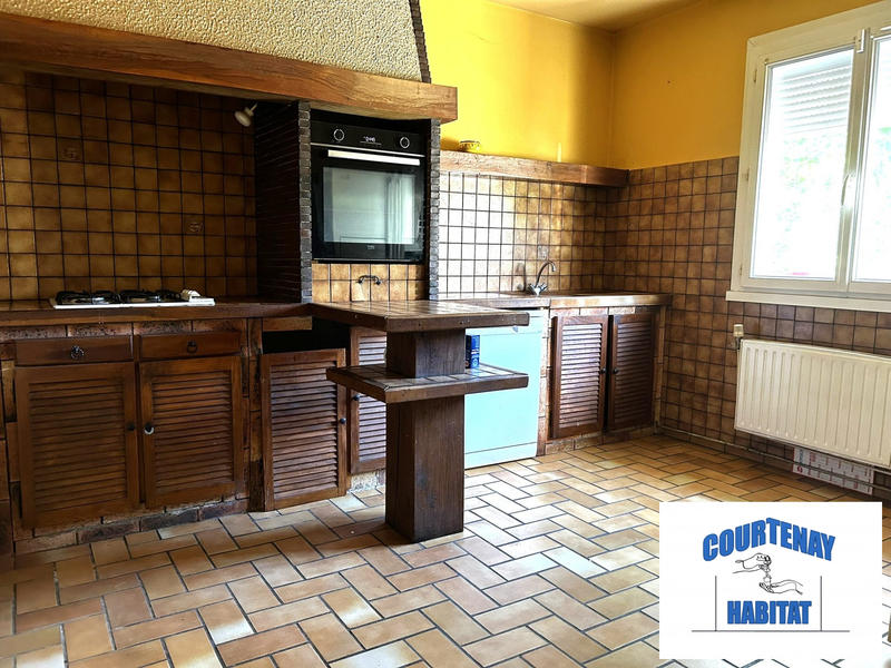 Maison traditionnelle - 158 m² - 7 pièces