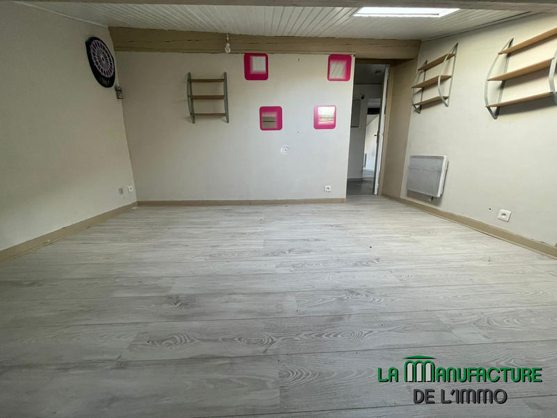 Appartement - 81 m² - 3 pièces