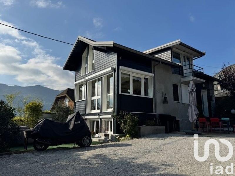 Maison - 102 m² - 3 pièces