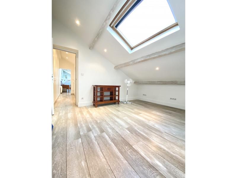 Appartement - 123 m² - 5 pièces