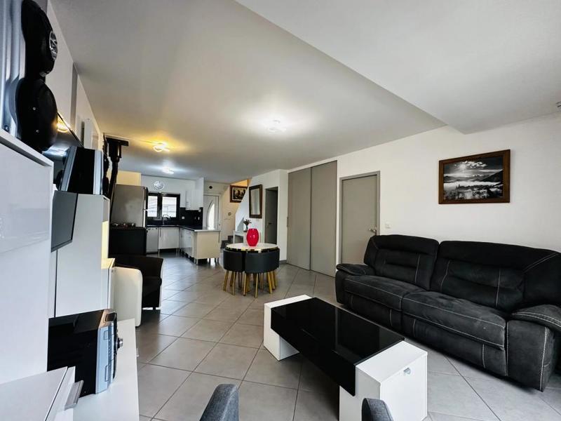 Maison - 82 m² - 4 pièces