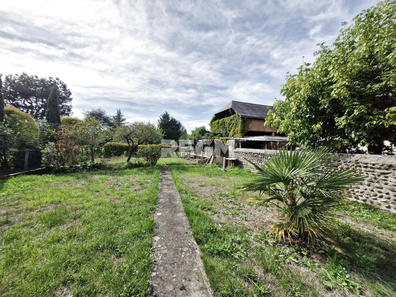 Maison - 140 m² - 5 pièces