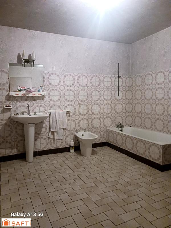 Maison - 147 m² - 5 pièces