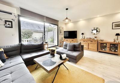 Appartement ancien - 108 m² - 4 pièces