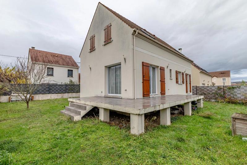 Pavillon - 114 m² - 6 pièces