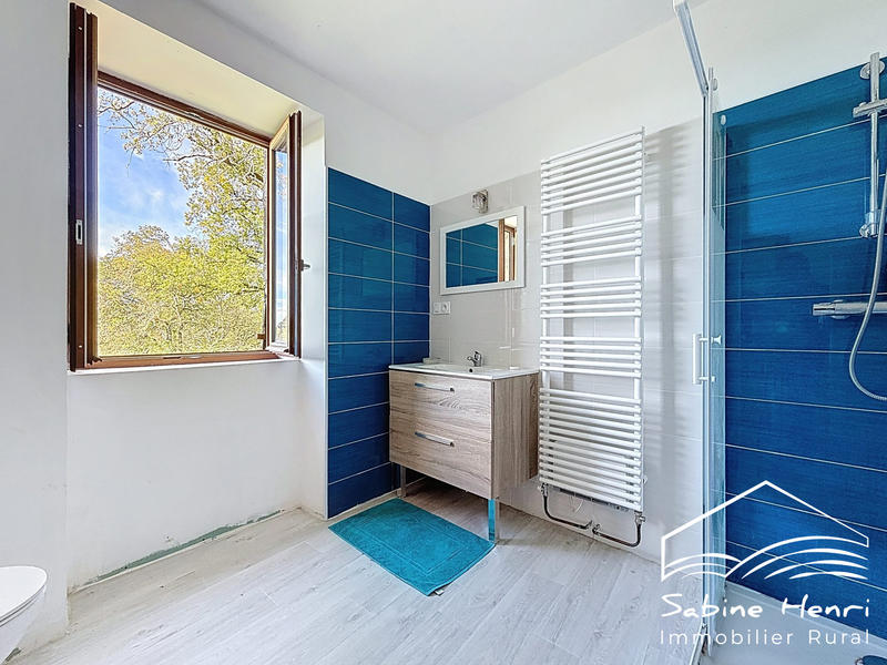 Maison ancienne - 260 m² - 8 pièces