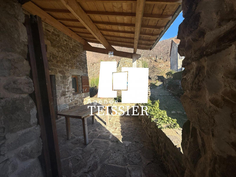 Maison - 97 m² - 4 pièces