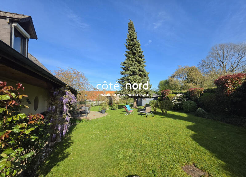 Maison - 186 m² - 8 pièces