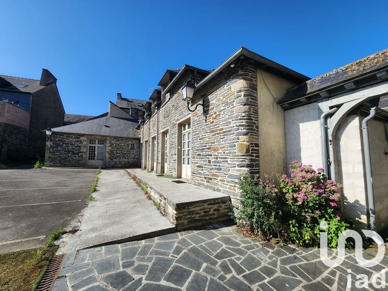 Appartement - 130 m² - 4 pièces