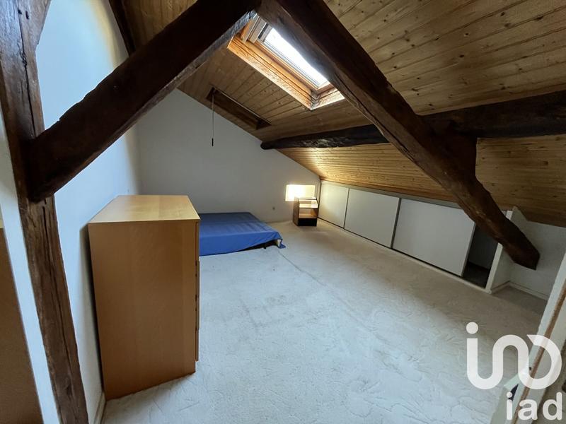 Maison - 310 m² - 11 pièces