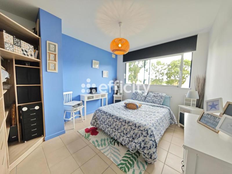 Maison - 122 m² - 6 pièces