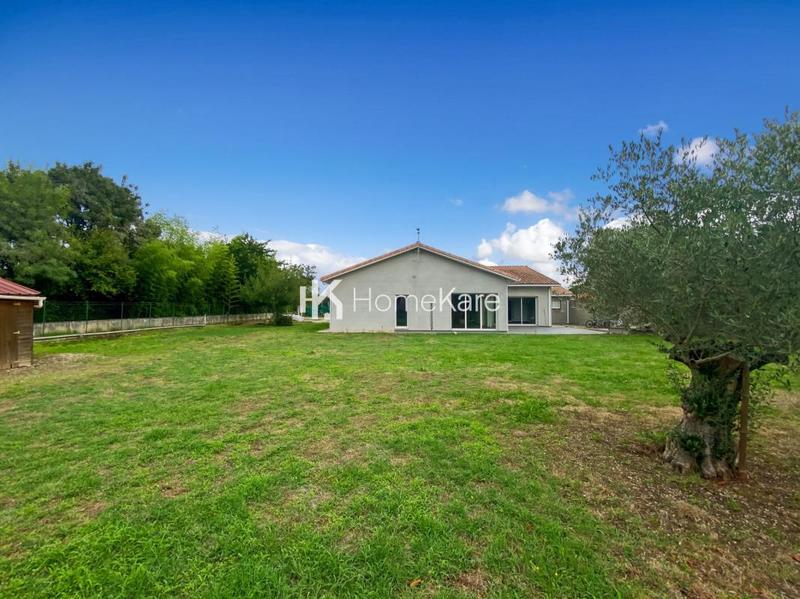 Maison - 200 m² - 5 pièces