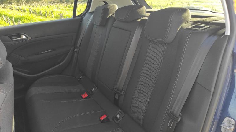 Peugeot 308 1.5 BlueHDi 130 Eat6 Allure - Automatique