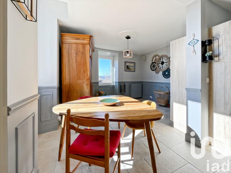 Maison - 188 m² - 5 pièces