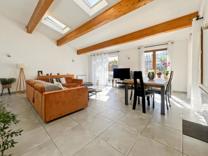 Appartement - 137 m² - 4 pièces