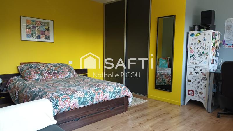 Maison - 182 m² - 6 pièces