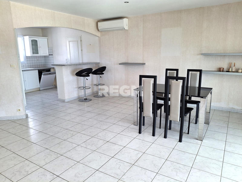 Maison - 100 m² - 4 pièces