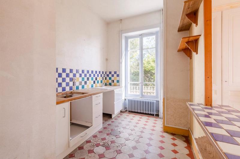 Maison - 146 m² - 8 pièces