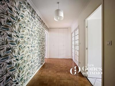 Appartement - 101 m² - 4 pièces