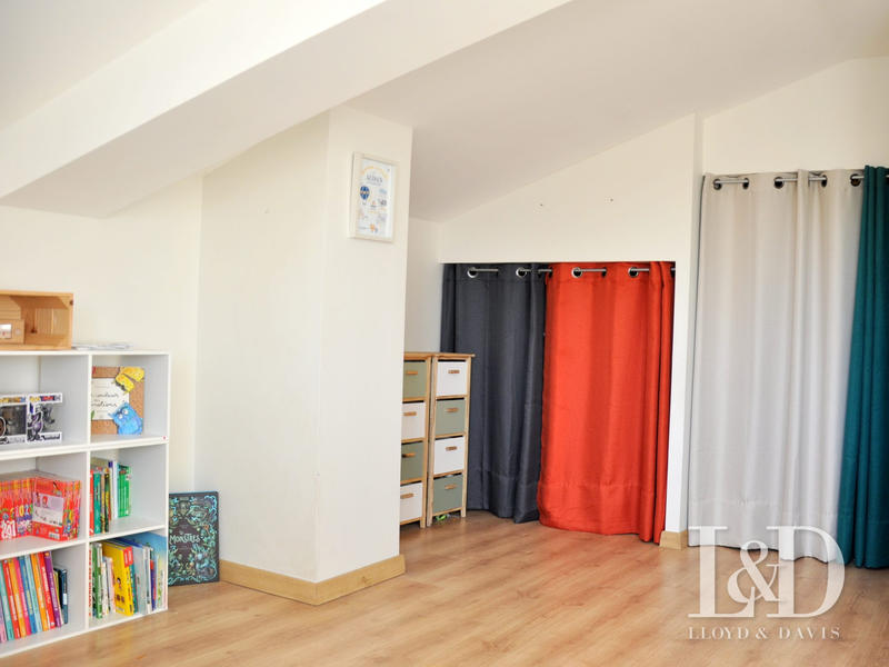 Maison ancienne - 172 m² - 7 pièces