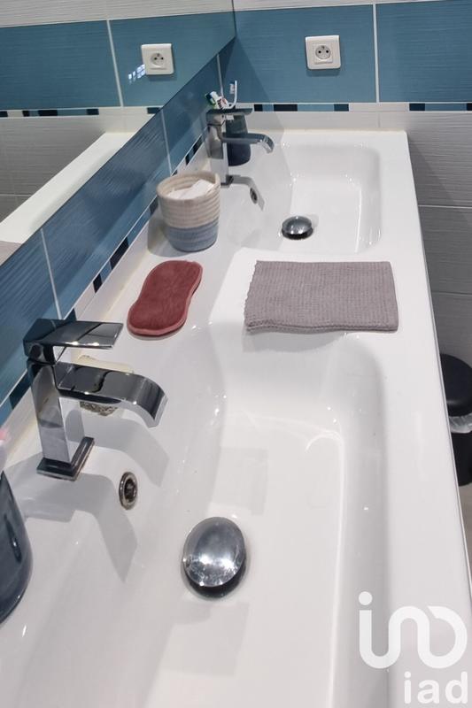 Maison - 98 m² - 5 pièces