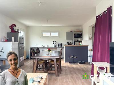 Maison - 92 m² - 4 pièces