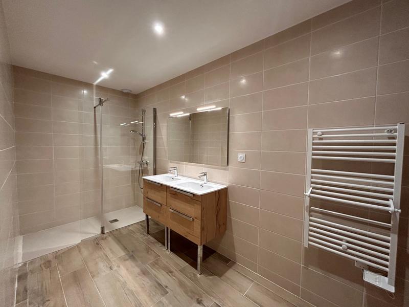 Appartement - 120 m² - 4 pièces