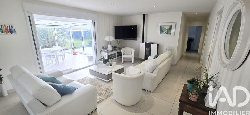 Maison - 179 m² - 7 pièces