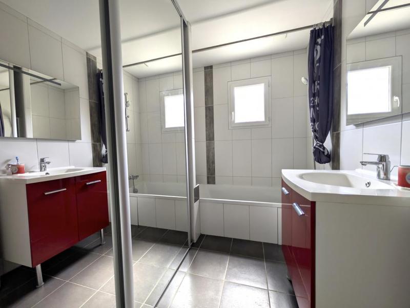 Maison - 112 m² - 4 pièces