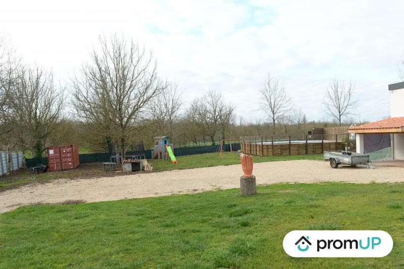 Maison contemporaine - 224 m² - 10 pièces