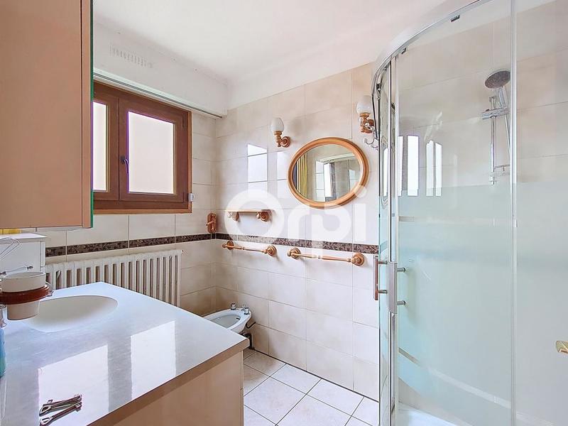 Maison - 148 m² - 6 pièces