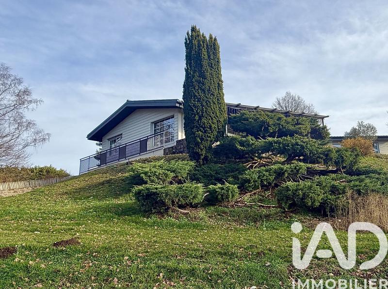 Maison - 260 m² - 9 pièces