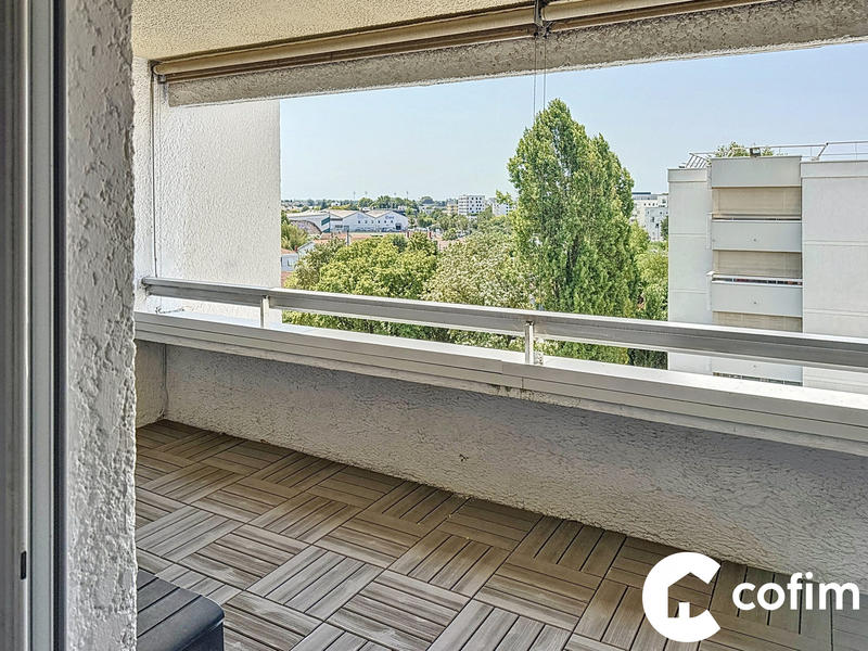 Appartement - 79 m² - 4 pièces