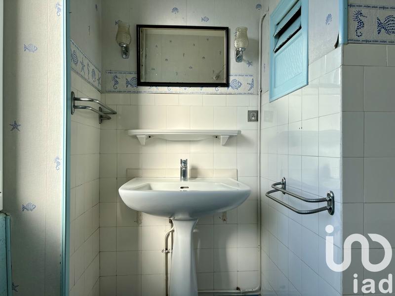 Maison - 220 m² - 9 pièces