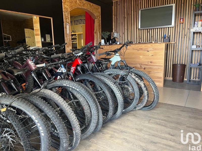 Local commercial - 171 m²