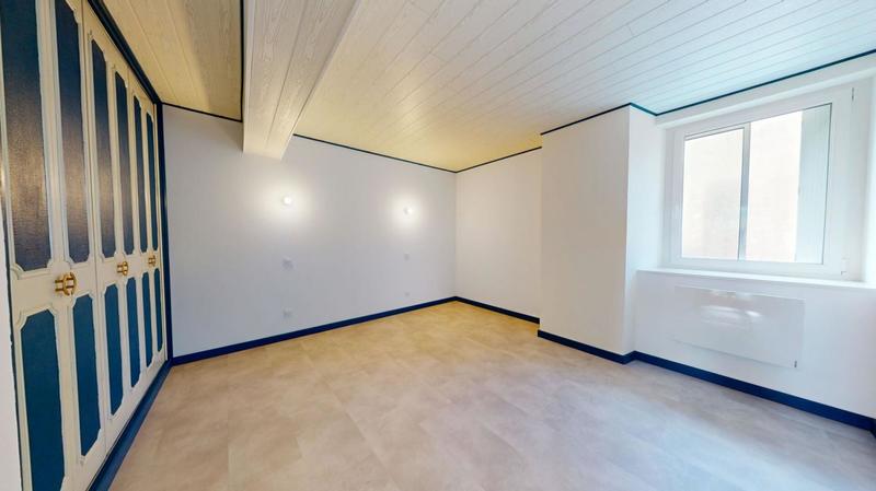 Maison - 107 m² - 5 pièces